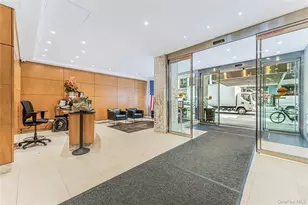 77 W 55th St, New York, NY 10019 - Photo 22