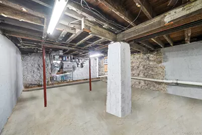 5807 Maspeth Avenue, Maspeth, NY 11378 - Photo 30