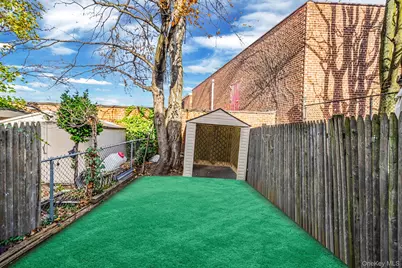 5807 Maspeth Avenue, Maspeth, NY 11378 - Photo 22