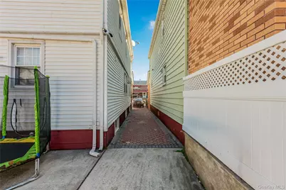 130-10 121st Street, Ozone Park, NY 11420 - Photo 24