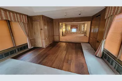 186-20 Troon Road, Jamaica, NY 11432 - Photo 4