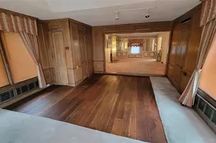 186-20 Troon Rd, Jamaica, NY 11432 - Photo 4