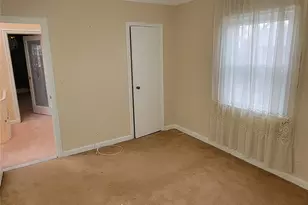 186-20 Troon Rd, Jamaica, NY 11432 - Photo 20