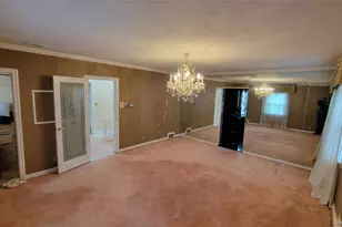 186-20 Troon Rd, Jamaica, NY 11432 - Photo 8