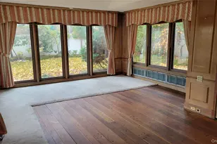 186-20 Troon Rd, Jamaica, NY 11432 - Photo 6