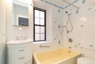 188 Garth Rd, Scarsdale, NY 10583 - Photo 14