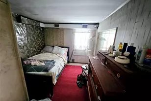 549 Granny Rd, Medford, NY 11763 - Photo 8