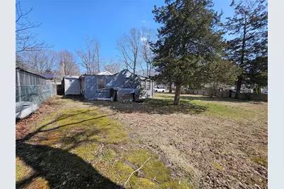 549 Granny Road, Medford, NY 11763 - Photo 2