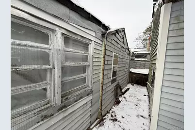 549 Granny Road, Medford, NY 11763 - Photo 36