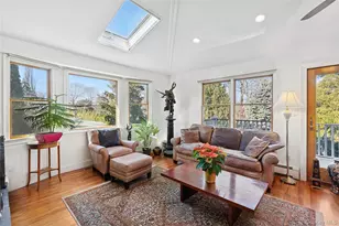 42 Tanners Neck Ln, Westhampton, NY 11977 - Photo 4