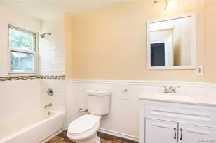 17 Landscape Ave, Yonkers, NY 10705 - Photo 10