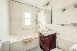 178-41 Crandall Ave, Springfield Gardens, NY 11434 - Photo 14