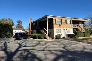 40 Canoe Place Rd, Hampton Bays, NY 11946 - Photo 28