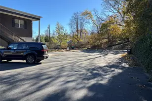 40 Canoe Place Rd, Hampton Bays, NY 11946 - Photo 26