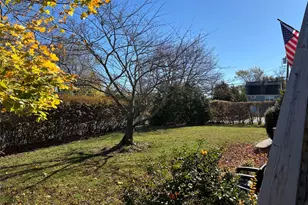 40 Canoe Place Rd, Hampton Bays, NY 11946 - Photo 4