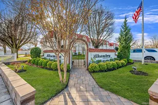 2 Alhambra Dr, Oceanside, NY 11572 - Photo 4