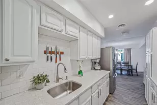 2 Alhambra Dr, Oceanside, NY 11572 - Photo 10