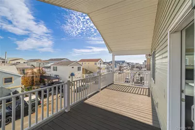 105 Arizona Avenue, Long Beach, NY 11561 - Photo 28