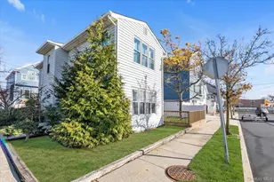 126 Williamson St, East Rockaway, NY 11518 - Photo 14