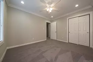 1 Villa D'Est Dr, Coram, NY 11727 - Photo 10