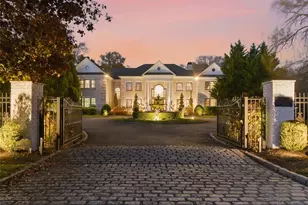 35 Chicken Valley Rd, Old Brookville, NY 11545 - Photo 40