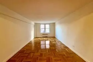 62-59 108th St, Forest Hills, NY 11375 - Photo 2