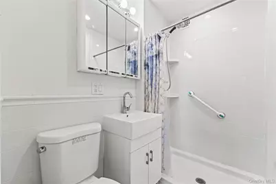 23-45 Bell Boulevard #5G, Bayside, NY 11360 - Photo 12