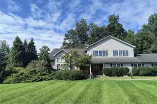 3 Lenni Lenape Ct, Stony Point, NY 10980 - Photo 2