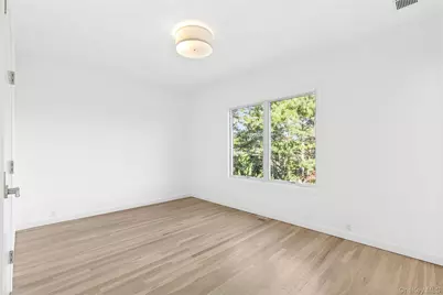 37 Gilberts Path, Amagansett, NY 11930 - Photo 16