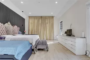 119 Wheatley Rd, Old Westbury, NY 11568 - Photo 32