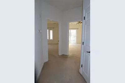 116 Kenneth Court #116, Amityville, NY 11701 - Photo 6