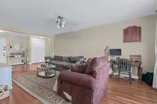 241-20 Northern Blvd, Little Neck, NY 11362 - Photo 14