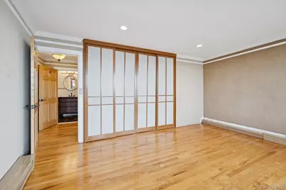 166-26 Powells Cove Boulevard #9A, Whitestone, NY 11357 - Photo 10