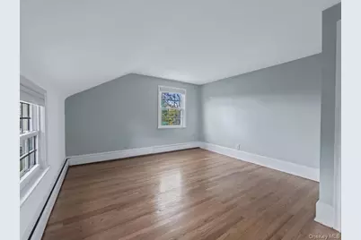 143 Oak Street, Amityville, NY 11701 - Photo 18