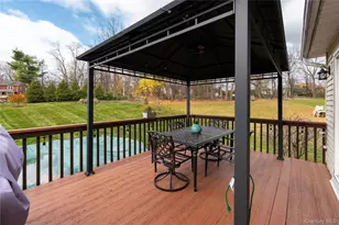 293 Garden St, New Windsor, NY 12553 - Photo 18