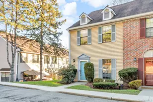 1 Juniper Ct, Peekskill, NY 10566 - Photo 2