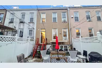 6439 74th Avenue, Glendale, NY 11385 - Photo 10