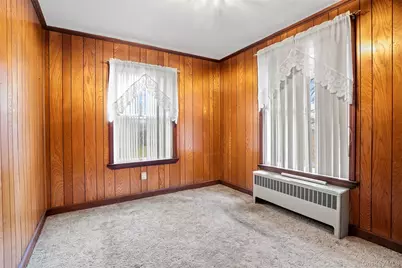 3 Clinton Avenue, Pleasantville, NY 10570 - Photo 12