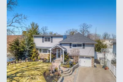 266 Thompson Avenue, Oceanside, NY 11572 - Photo 36