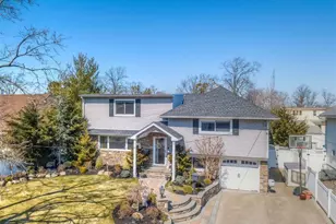 266 Thompson Ave, Oceanside, NY 11572 - Photo 36