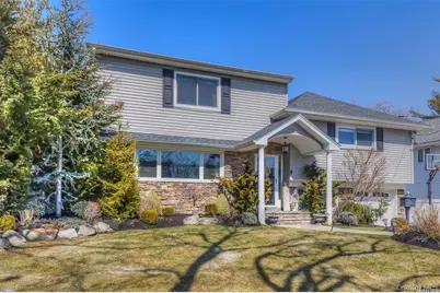 266 Thompson Avenue, Oceanside, NY 11572 - Photo 18