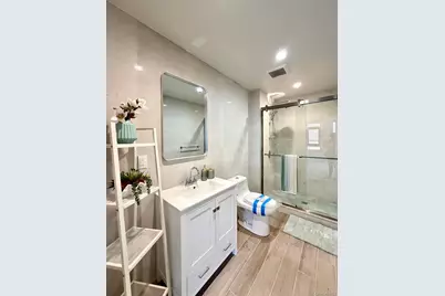 4009 29th Street #3D, Long Island City, NY 11101 - Photo 12