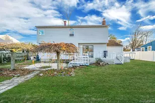 273 Delaware Ave, Bay Shore, NY 11706 - Photo 4