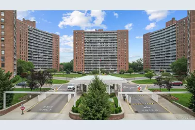 61-45 98th Street #10L, Rego Park, NY 11374 - Photo 16