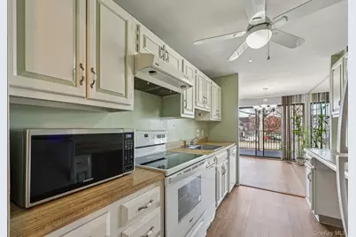 107 N Broadway #113, White Plains, NY 10601 - Photo 16