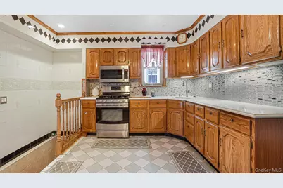 90-37 211 Street, Queens Village, NY 11428 - Photo 8