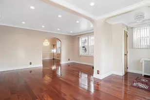 90-37 211th St, Queens Village, NY 11428 - Photo 4