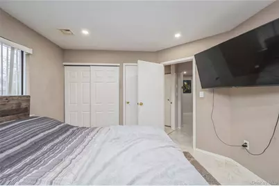 615 Broadway #68, Amityville, NY 11701 - Photo 14