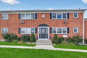 1879 Crompond Rd, Peekskill, NY 10566 - Photo 2