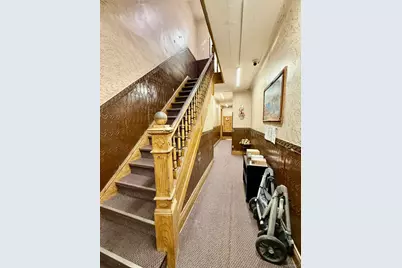 2052 Gates Avenue, Ridgewood, NY 11385 - Photo 6